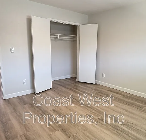 4802 Orchard Ave #6 — Photo 14