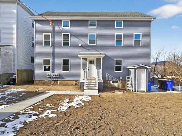 169 Grant St, Fall River, MA 02721