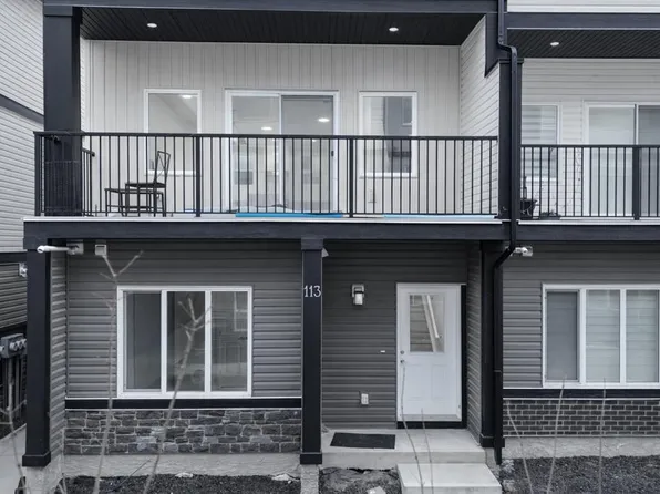 113 Corner Meadows Gate NE, Calgary, AB T3N 1K1