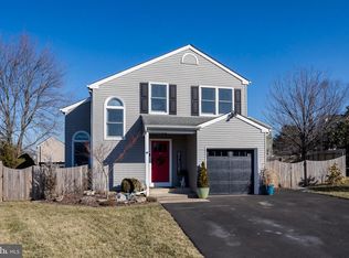 45 Chestnut Cir, Telford, PA 18969