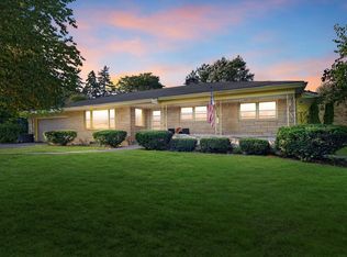 17020 Eldorado Dr, Brookfield, WI 53005