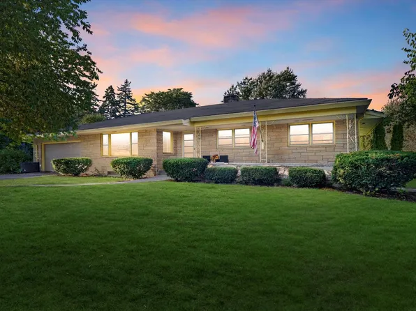 17020 Eldorado DRIVE, Brookfield, WI 53005