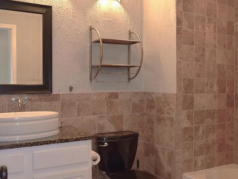 8819 Blue Royale Ln — Photo 31