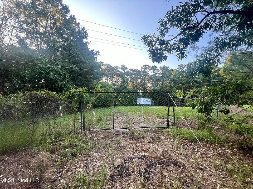 2nd image of 0 State Highway 471