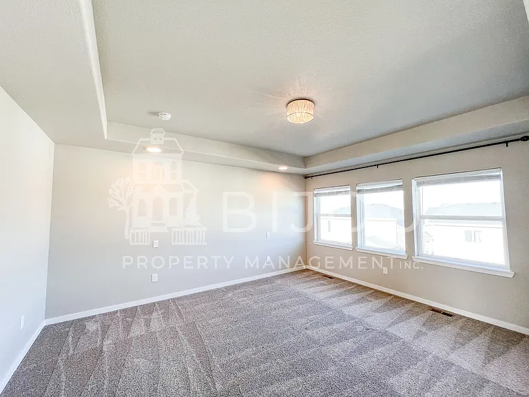 4908 Wolf Moon Dr — Photo 24