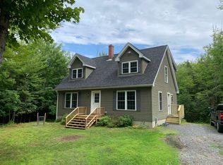 25 Mercer Rd, Rome, ME 04963