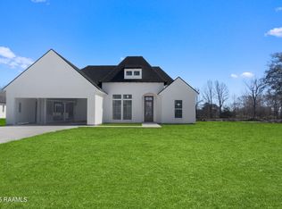 134 Cypress Bend Rd, Scott, LA 70583