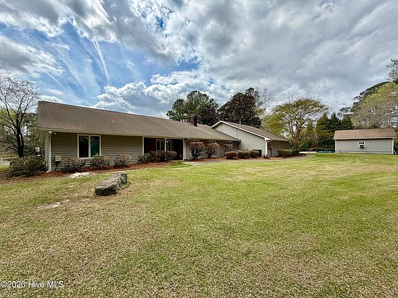 3rd image of 4106 Old Cherry Point Road