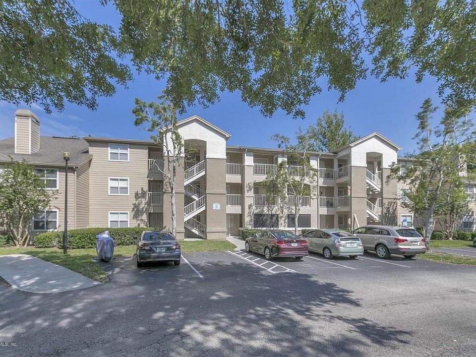 1st image of 5 Arbor Club Dr Unit 317