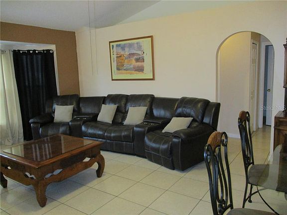 4th image of 242 Magellan Dr
