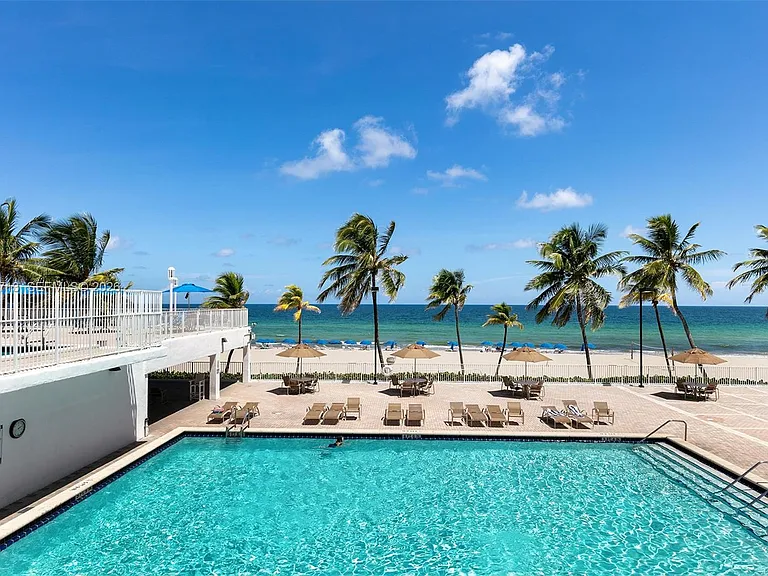 2401 S Ocean Dr #Penthouse A4 — Photo 47