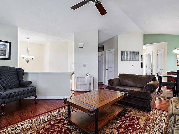 5th image of 209 Needlewood Ln