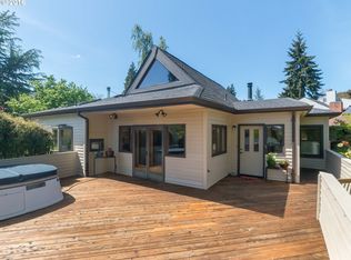 2440 Olive St, Eugene, OR 97405