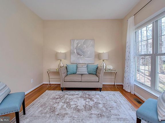 2nd image of 11015 Cinnamon Teal Dr