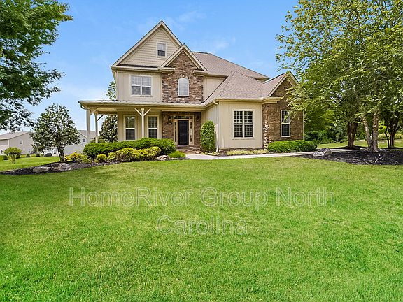 2nd image of 1902 Wake Bridge Dr