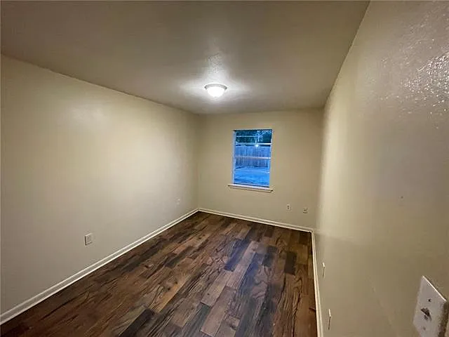 4554 Y.a. Tittle Ave #2 — Photo 8