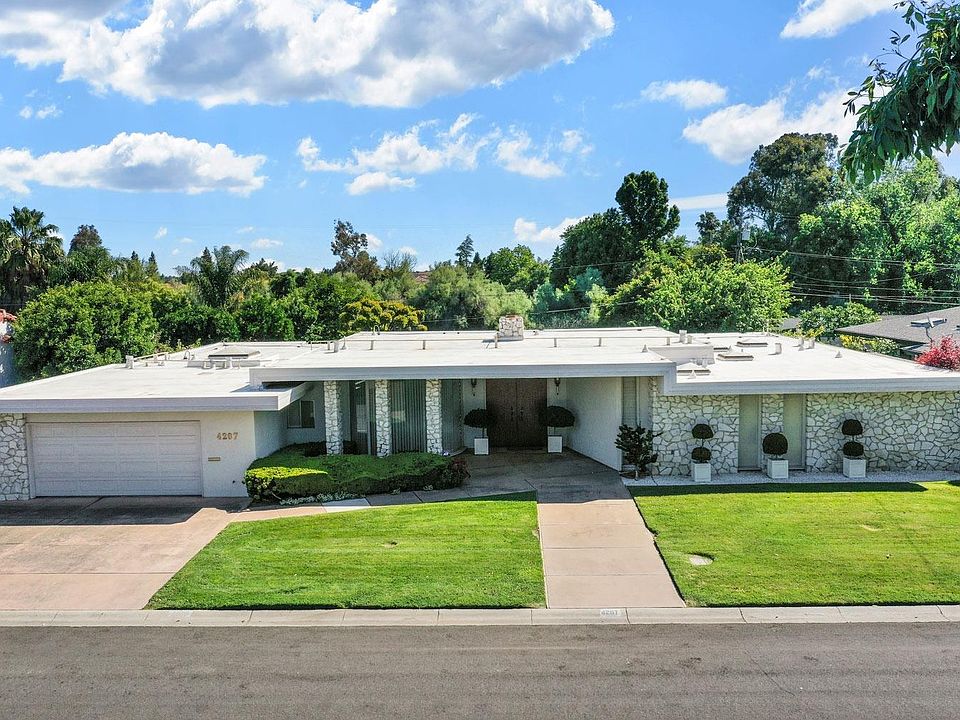 1st image of 4207 Yacht Harbor Dr