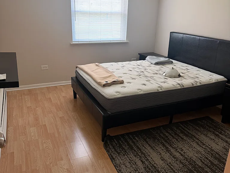 755 Grove Dr — Photo 3