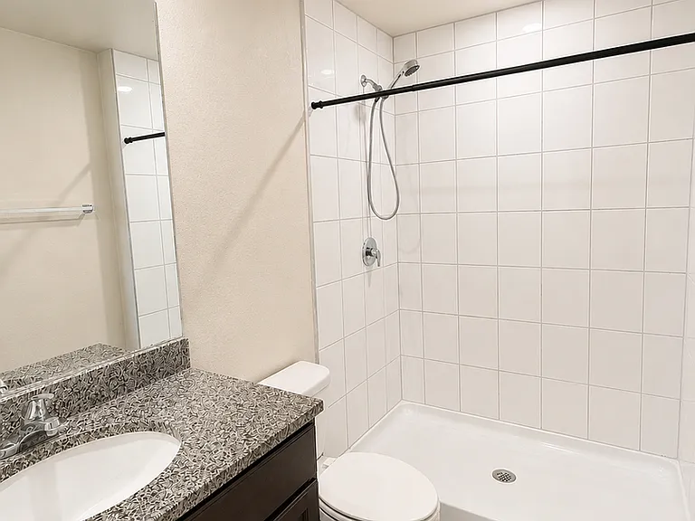 363 Greenbriar Blvd — Photo 20