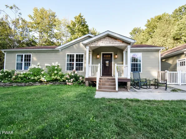 66 Wash Rd, Waymart, PA 18472