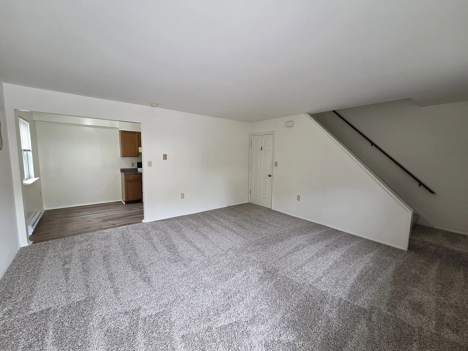 124B Umberto Ave — Photo 3