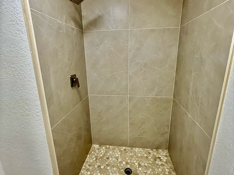133 Sabal Ct #B — Photo 2