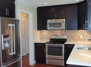 55 New Hampshire Ave, Massapequa, NY 11758