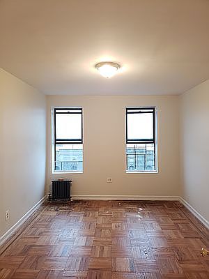 3rd image of 110 Seaman Ave APT 8E