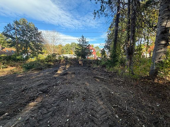 3rd image of 3 Howarth Rd