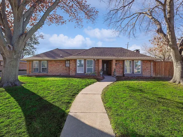 3209 Treehouse Ln, Plano, TX 75075