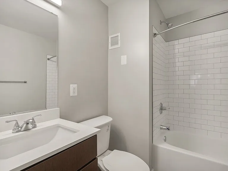 1400 Florida Ave NE — Photo 43