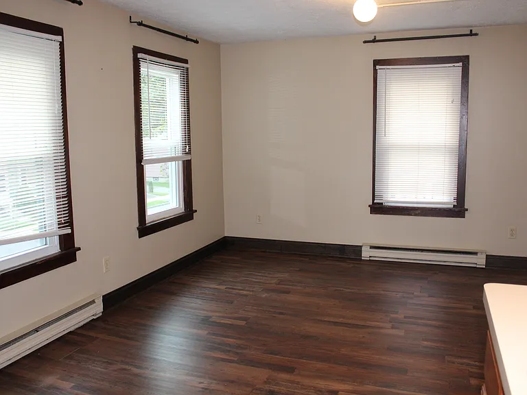350 Caroline St #3 — Photo 7