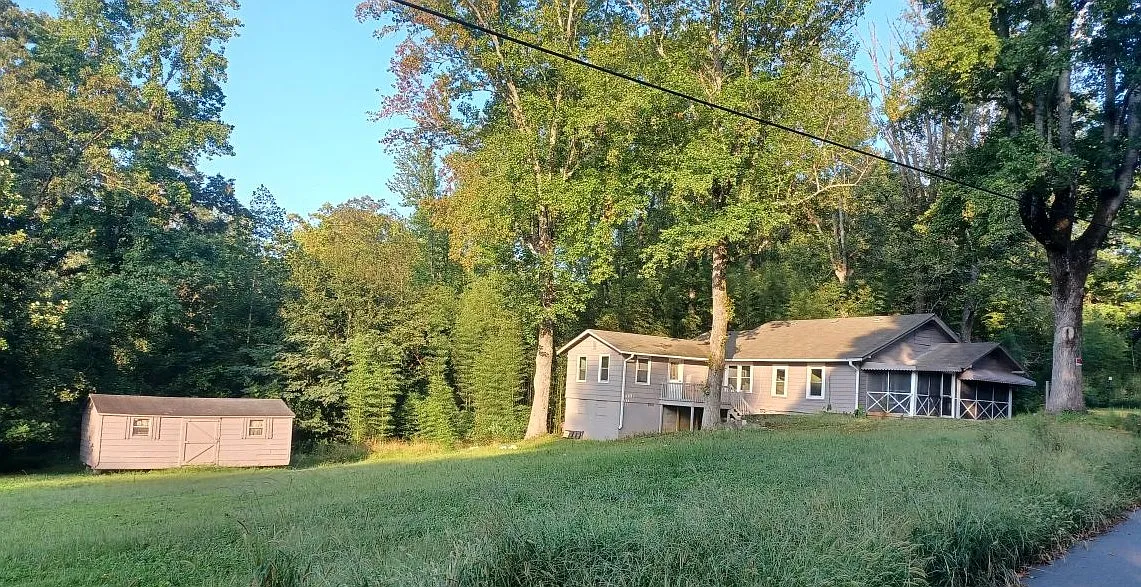 3 bed, 1581 sqft, $1,700 — Photo 4
