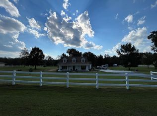 19 Sugar Creek Rd, Carriere, MS 39426