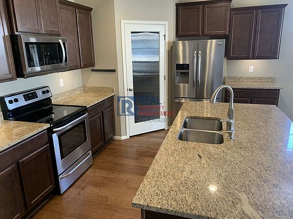 5th image of 4854 S Sicily St