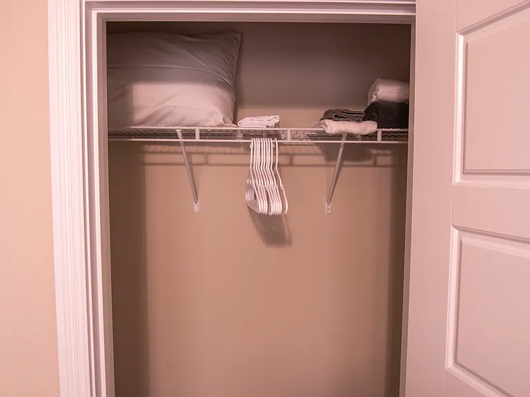 300 Turner Ct — Photo 16