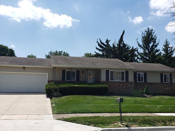 2nd image of 6655 Woodsedge Dr