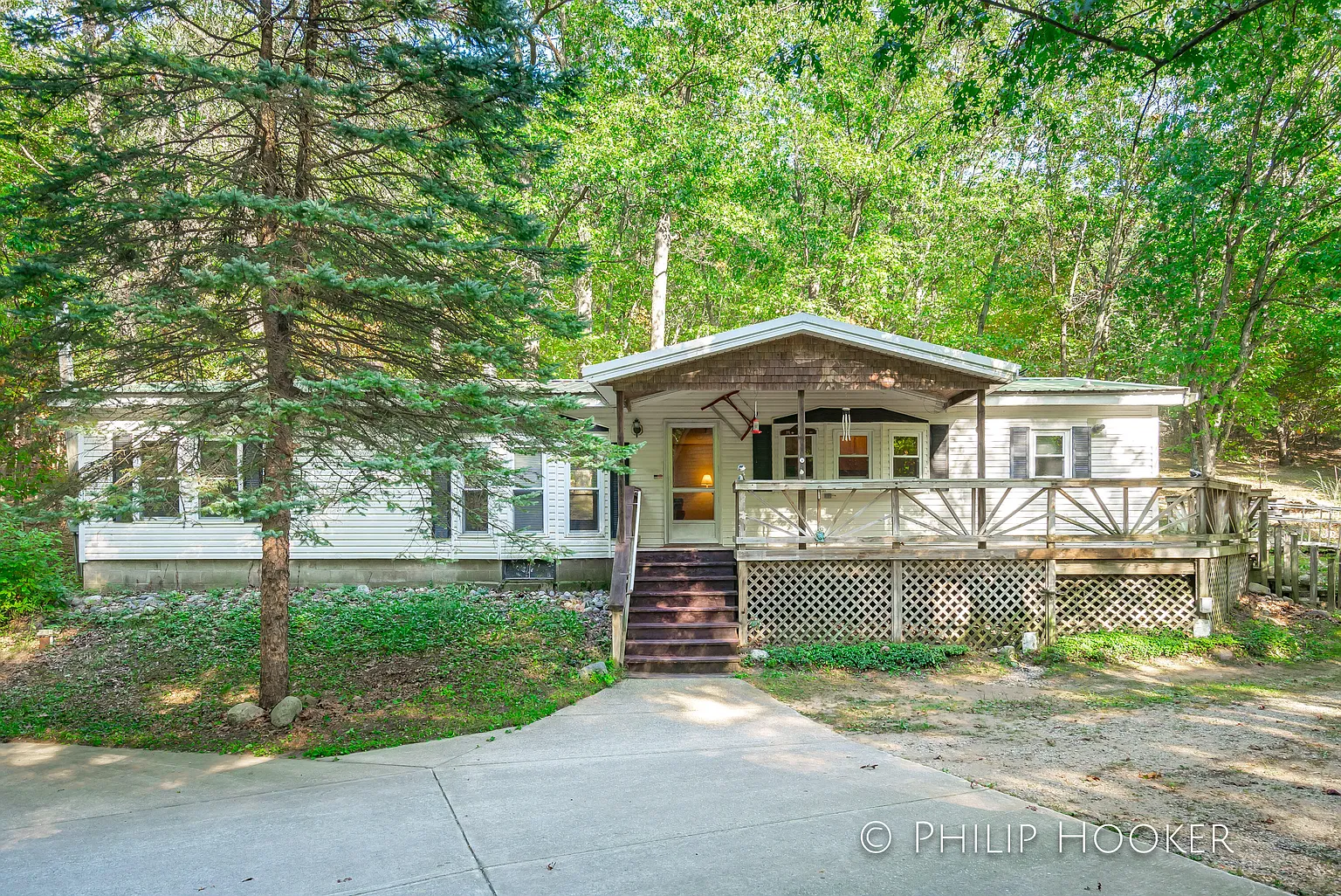 4710 Wheat Dr photo 1