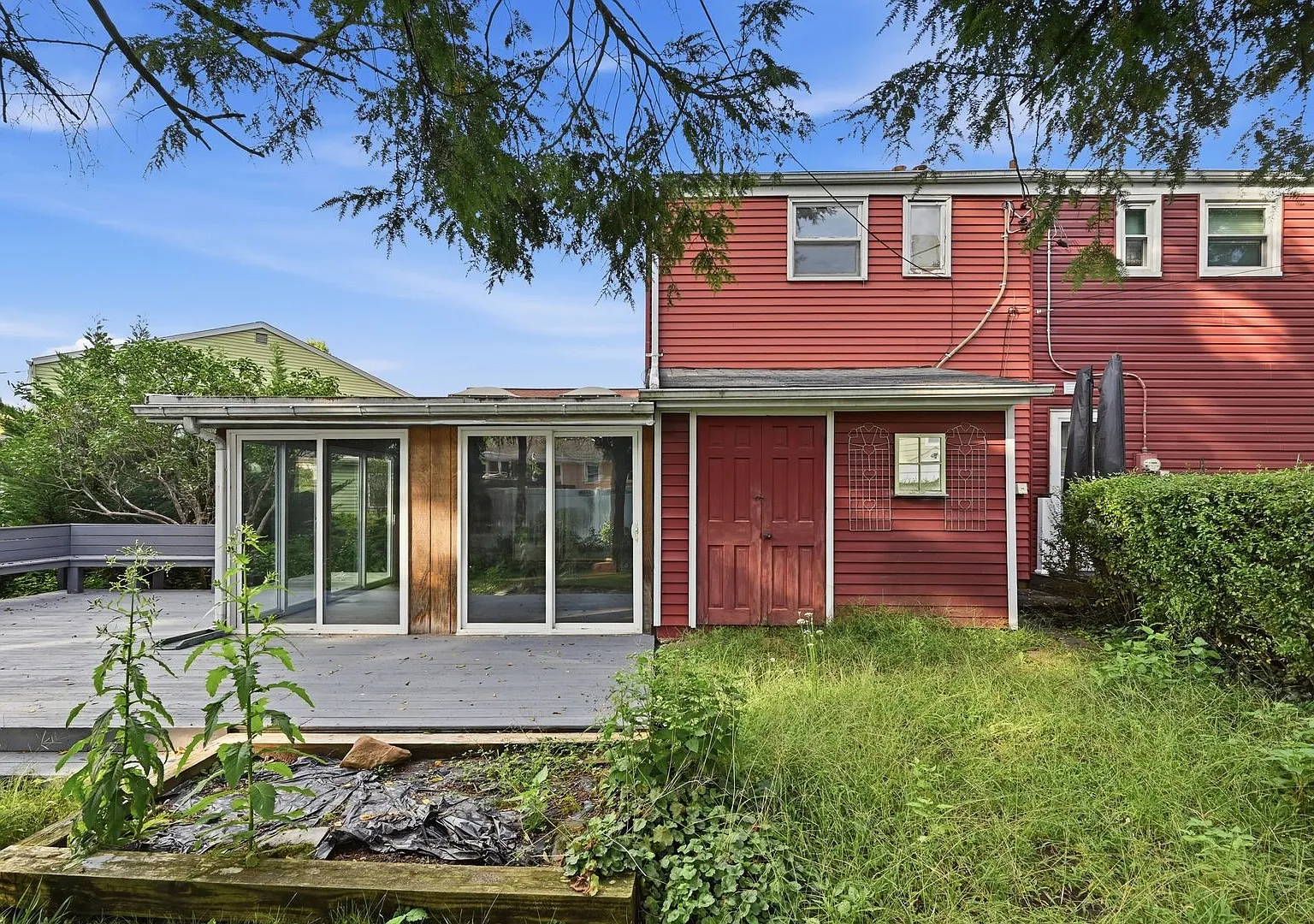 Renovated 3-Bedroom Apartment in Bethlehem | Sun Porch, Deck & In-Unit Laundry — Photo 4