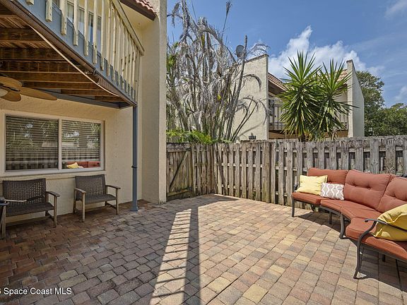 5th image of 8793 Live Oak Ct