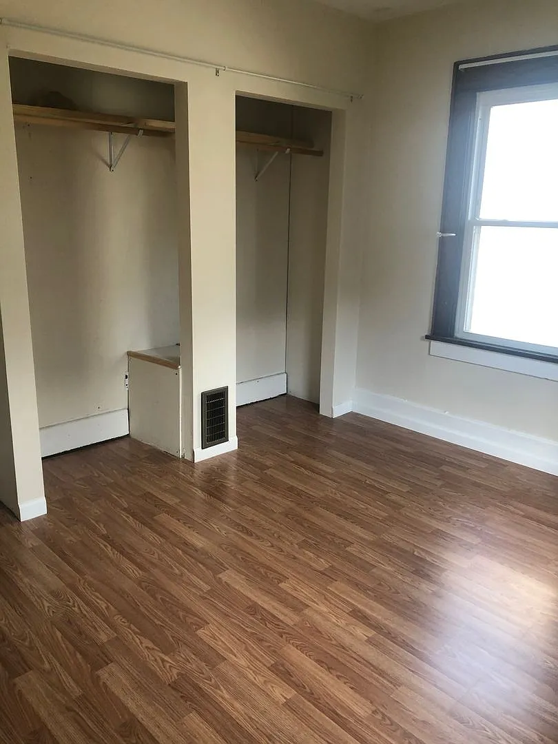 312 Grant St. — Photo 4