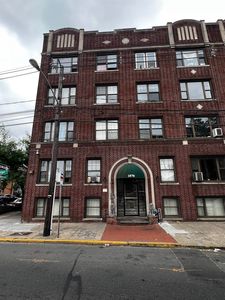 1870 Kennedy Blvd, Jersey City, NJ, 07305
