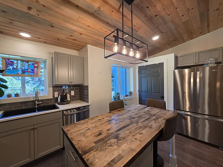 265 Joshua Rd — Photo 10