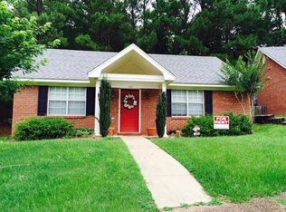 121 Twin Oaks Cv, Oxford, MS 38655