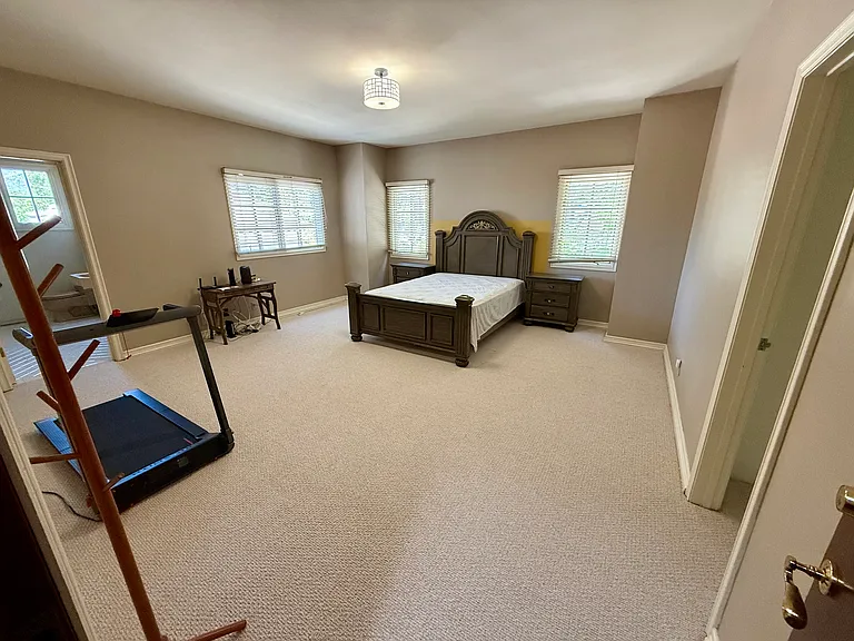 533 E Sierra Madre Ave — Photo 28