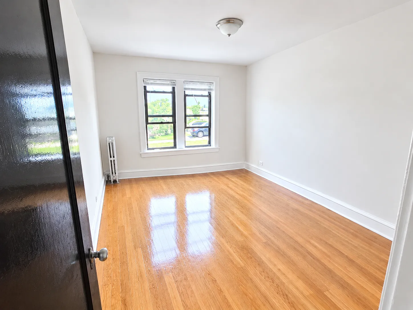 2 bed, 1100 sqft, $1,750 — Photo 4
