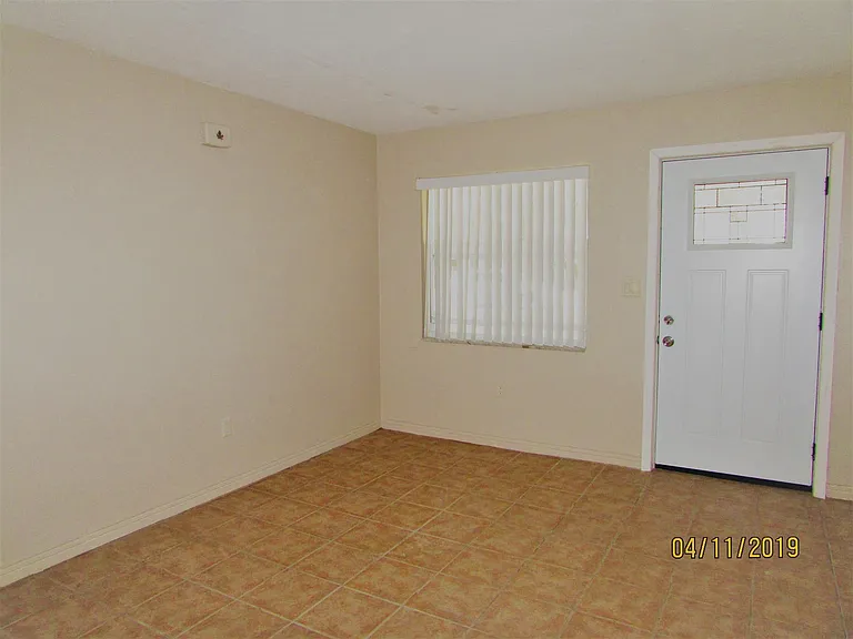 6020 Florida Ave — Photo 3