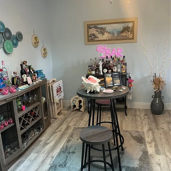 650 N Centre Ct SW #102 — Photo 7