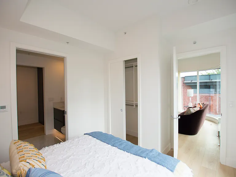 333 Carrall St #406 — Photo 5