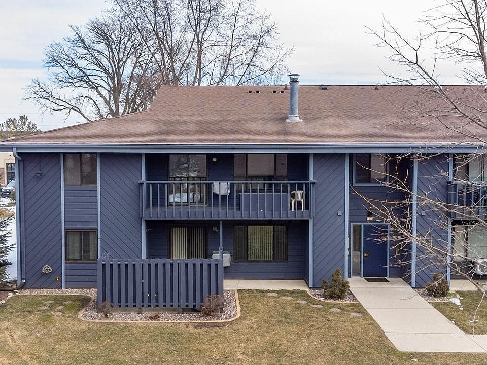 1st image of 3234 West Meadows COURT #B